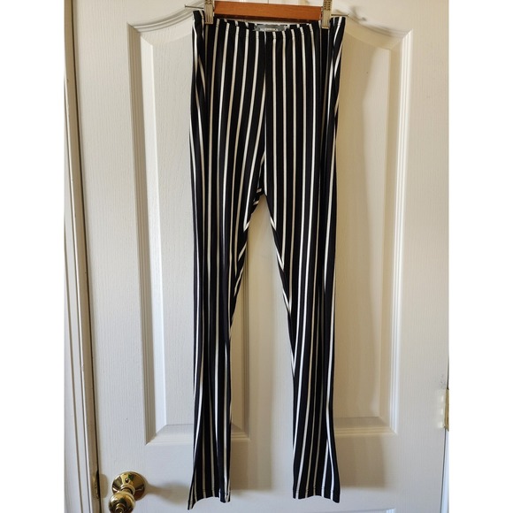 Alembika Pants - Alembika Black White Striped Leggings Size 1 Lagenlook Made in Israel Stretch